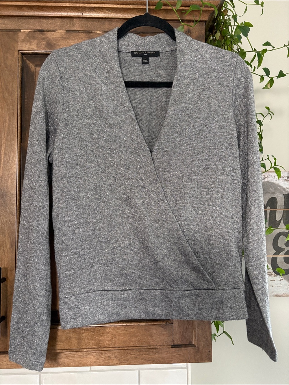 Banana Republic Gray V-Neck Wrap Sweater